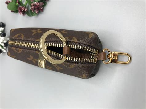 coin purse keychain louis vuitton|louis vuitton key coin purse.